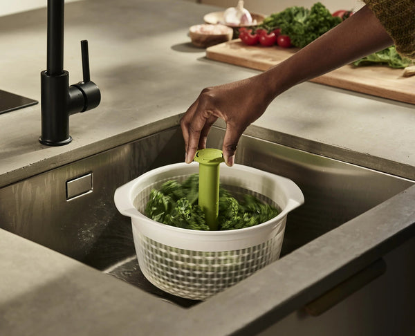 Spindola In-Sink Salad Spinning Colander White/Green JJ