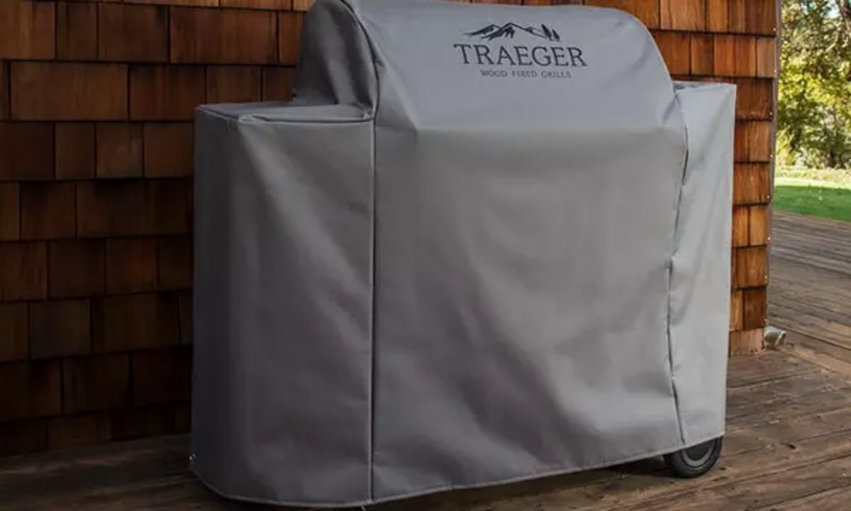 Traeger® Multilingual Full Length Grill Cover - Ironwood 885 - Image 2