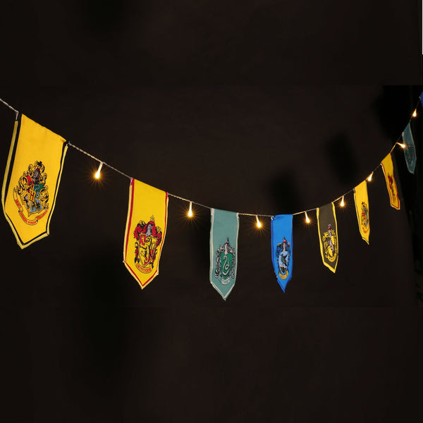 10 x Hogwarts Crest Bunting Lights