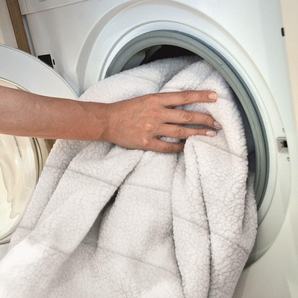 Dreamland Super King Under Blanket Dual Control for adjustable warmth - available at Keans Claremorris