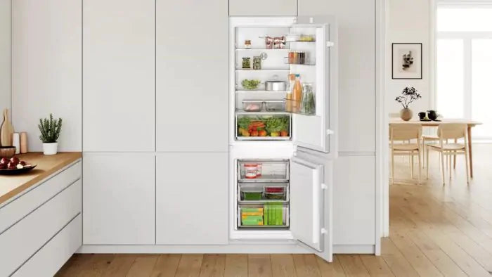 BOSCH Series 2 70/30 Built-in Frost Free Fridge Freezer with Sliding Hinge – Keans Claremorris