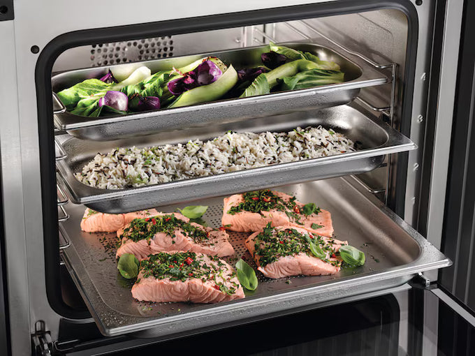 Miele DGC 7460 HC Pro VitroLine 60cm Steam Oven 68L, Pearl Beige - Image 4