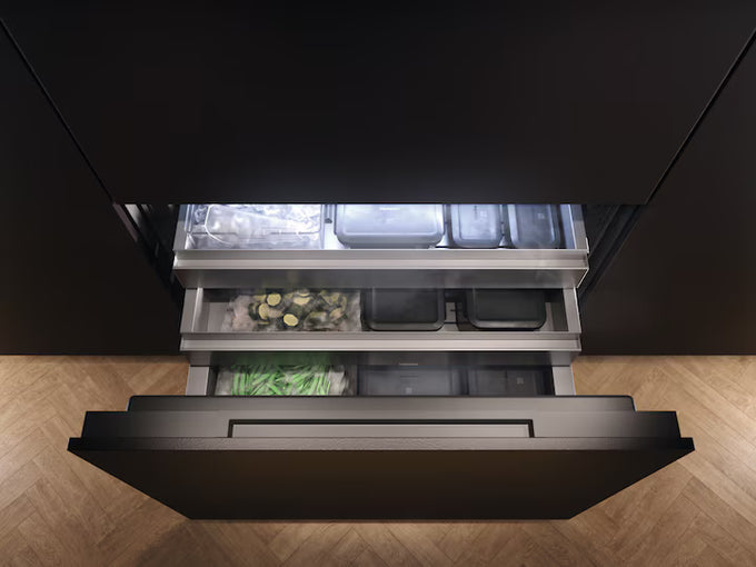 Miele KFMC 3844 L 90cm Built-In Fridge Freezer - Image 3