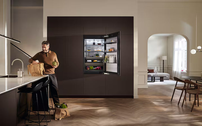 Miele KFMC 3834 R MasterFreshPro Fridge Freezer - Image 11