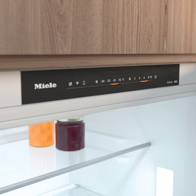 Miele KFN 7934 D 194cm Fridge Freezer NoFrost WiFi - Image 4