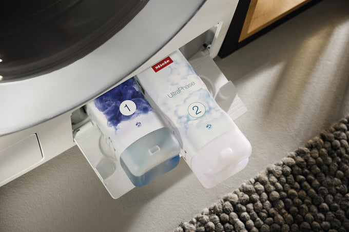 Miele UltraPhase 2 2-Component Detergent For Whites, Colours & Delicates | 12517030 - Image 4