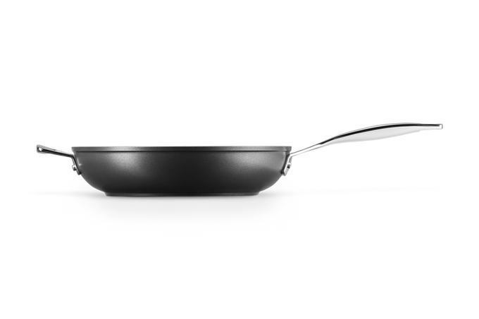 Le Creuset Deep Frying Pan 26cm Toughened Non Stick - Image 3