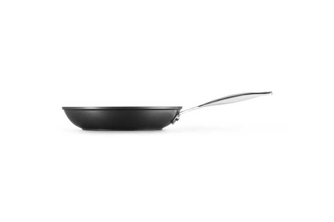 Le Creuset 22cm Shallow Frypan Toughned Non Stick - Image 3