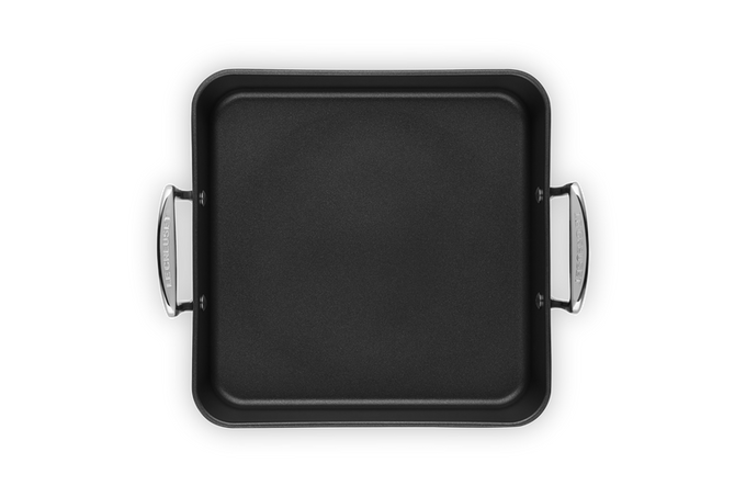 Le Creuset Toughened Non-Stick Square Roaster 26cm - Image 4