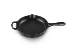 Le Creuset 23cm Signature Round Skillet Black