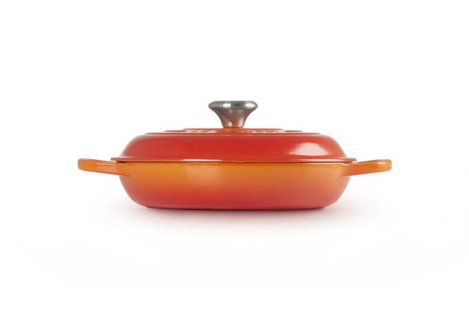 Le Creuset 26cm Shallow Casserole Volcanic - Image 3