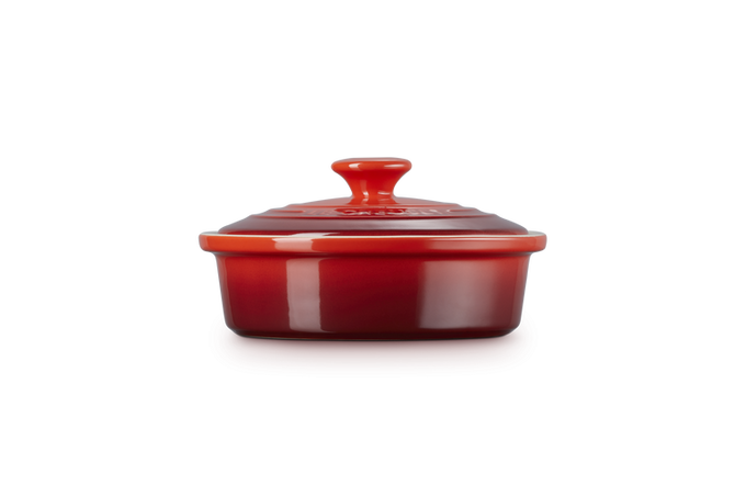 Le Creuset Stoneware Camembert Baker Cerise - Image 3