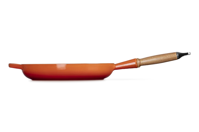 Le Creuset Signature Cast Iron Frying Pan 28cm Volcanic - Image 3