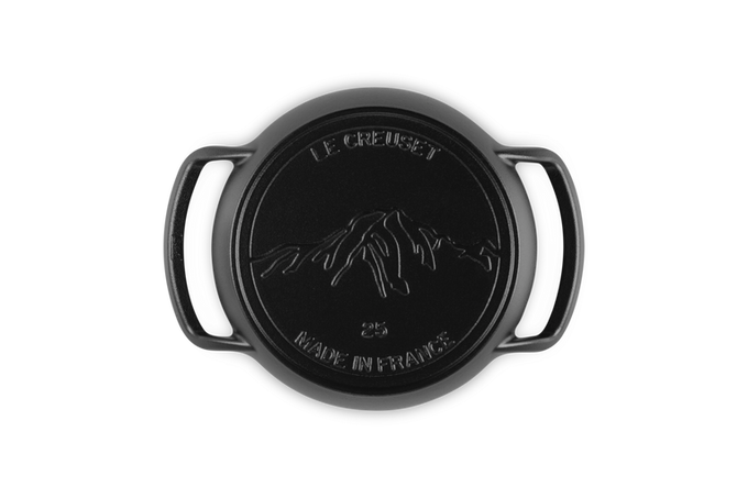 Le Creuset BBQ Range Round Skillet Black - Durable cast iron, perfect for grilling, available at Keans Claremorris.