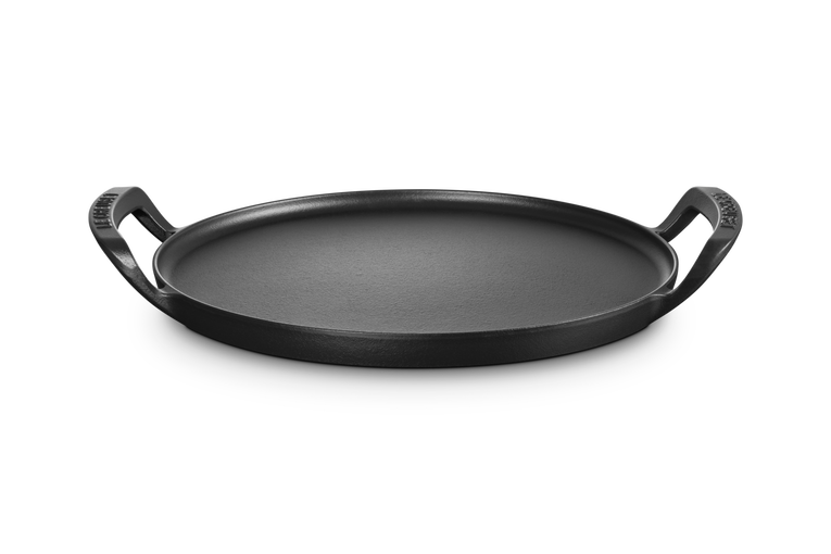 Cast Iron BBQ Outdoor Round Pizza Pan for grilling and baking - durable, heat-retentive cookware | Keans Claremorris