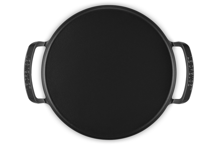 Cast Iron BBQ Outdoor Round Pizza Pan for even cooking, durable and perfect for grilling - Keans Claremorris