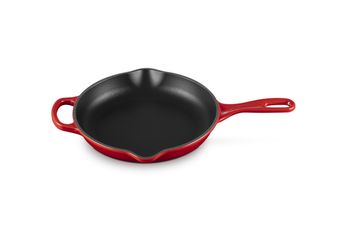 Le Creuset 23cm Signature Round Skillet Cerise - Image 2