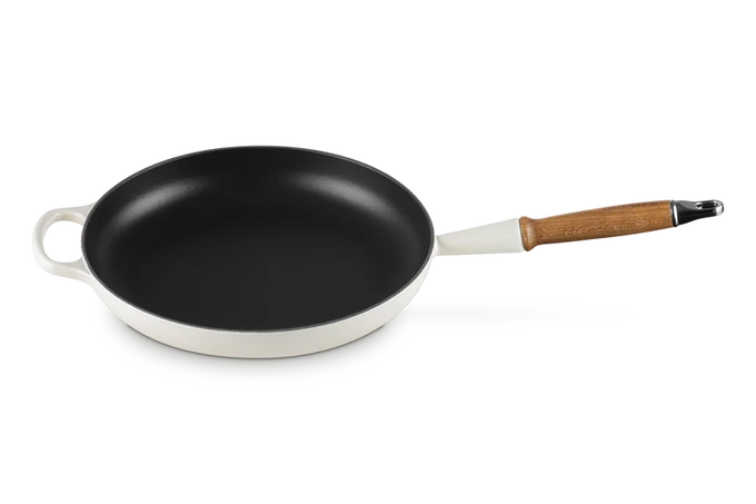 Le Creuset Signature Cast Iron Frying Pan 28cm Meringue - Image 2