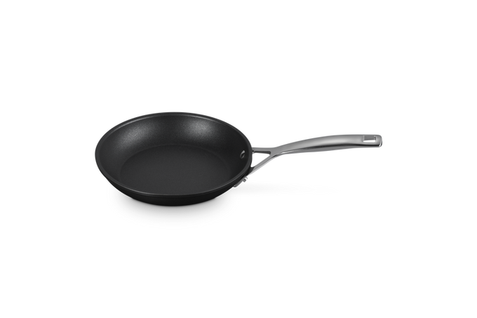 Le Creuset Shallow Frypan 22cm Toughened Non Stick - Image 2