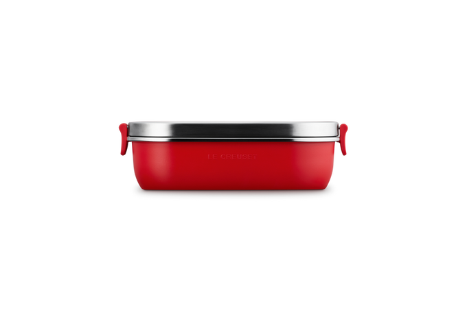 Le Creuset On The Go 900ml Lunch Box, durable and compact, perfect for meals on the move – available at Keans Claremorris.