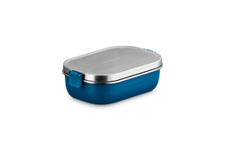 Le Creuset On The Go 900ml Lunch Box, durable and compact, perfect for meals on the move – available at Keans Claremorris.