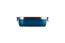 Le Creuset On The Go 900ml Lunch Box, durable and compact, perfect for meals on the move – available at Keans Claremorris.