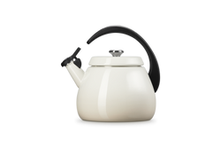 Le Creuset Cloche Kettle 2.1L Meringue