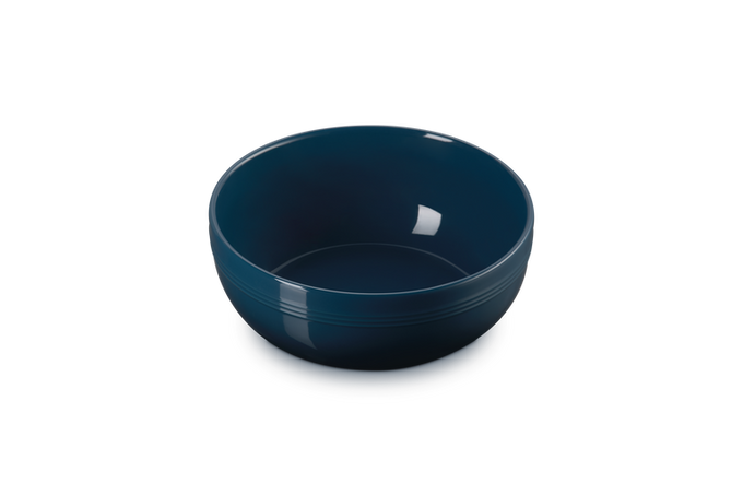 Le Creuset Coupe Serve Bowl Nuit - Image 2