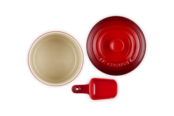 Le Creuset Kitchen Container with Scoop 2.3Ltr Cerise
