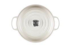 Le Creuset Signature Cast Iron Shallow Casserole 26cm Meringue