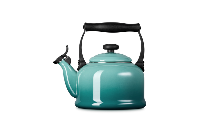 Le Creuset 2.1L Traditional Kettle Blue Riviera - Image 3