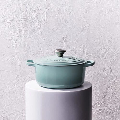 Le Creuset Signature Sea Salt 22cm Round Cast Iron Casserole Pot - Durable, Enamel Coated | Keans Claremorris