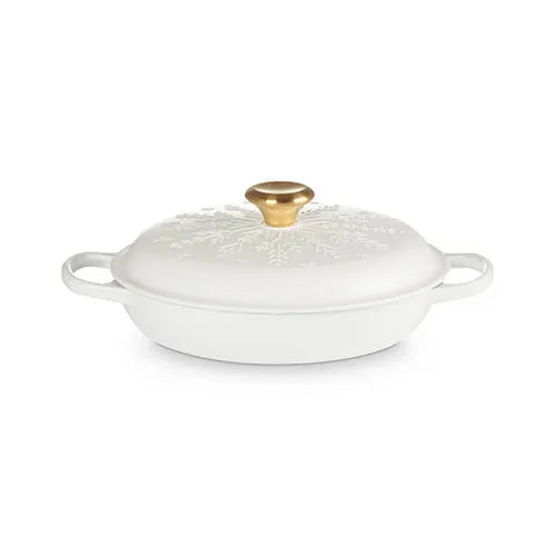 Le Creuset Christmas Shallow Casserole 26cm Snowflakes - Image 2