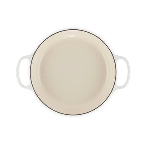 Le Creuset Christmas Shallow Casserole 26cm Snowflakes - Image 5