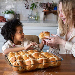 Pyrex 2-Piece Glass Roaster Set (30x21cm & 35x23cm)