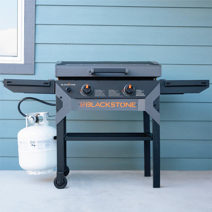 Blackstone 28" Iron Forged Blackout Griddle w/ Hood - Image 4