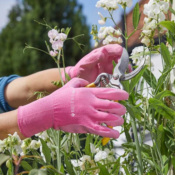 Comfi Grips Pink Small Size 7 gloves, water resistant with elasticated cuff and stretch fit – Keans Claremorris