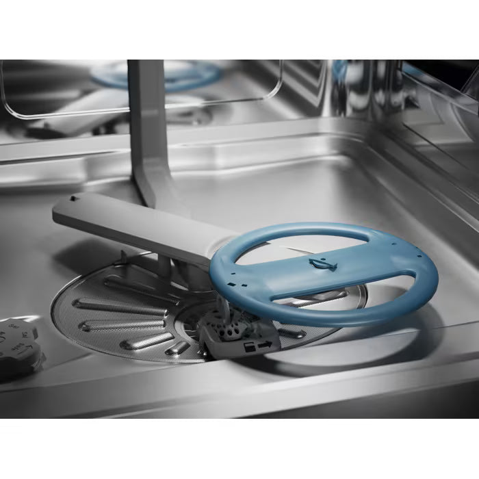 Close-up of the spray arm inside the Electrolux Integrated Dishwasher 13 Place B Rated E62LB100S.
