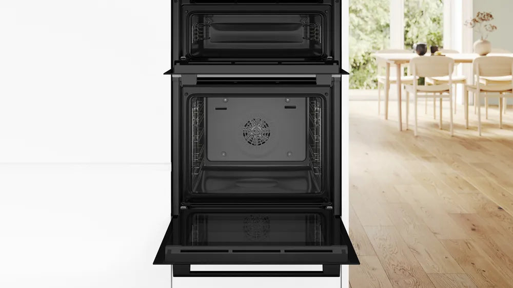 Bosch Built in Multifunction Double Oven Black | Series 4 - Image 3