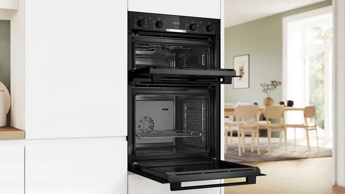 Bosch Built in Multifunction Double Oven Black | Series 4 - Image 4