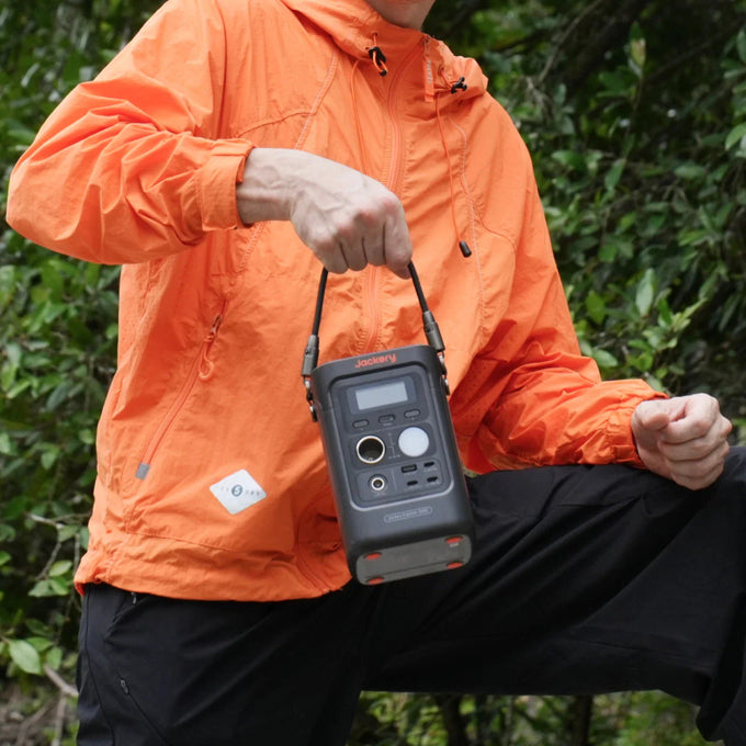 Jackery Explorer 300D Portable Power Station - Black & Orange| 263-21-0001-000356 - Image 3