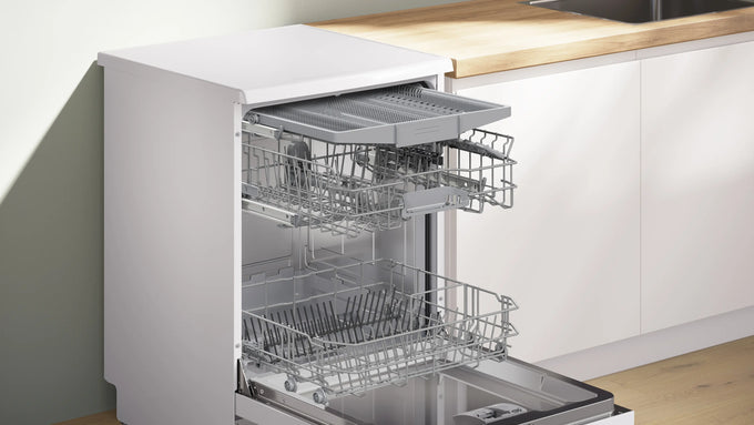 Bosch Series 2, Free-Standing Dishwasher, 60cm White 3 Drawer | SMS2HVW06G - Image 4