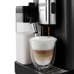 De'Longhi coffee machine making a cappuccino