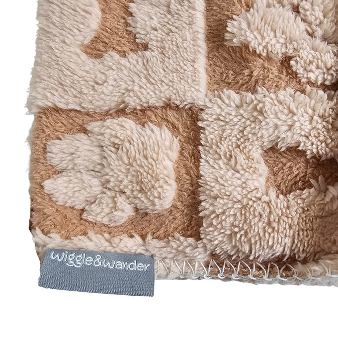 Wiggle & Wander - Blanket - Pink 100x70cm - Image 3