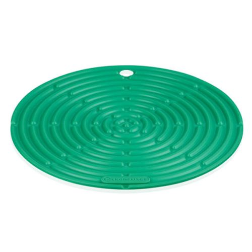 Le Creuset Bamboo Round Cool Tool, heat-resistant silicone trivet, pot holder, jar gripper, dishwasher safe – Keans