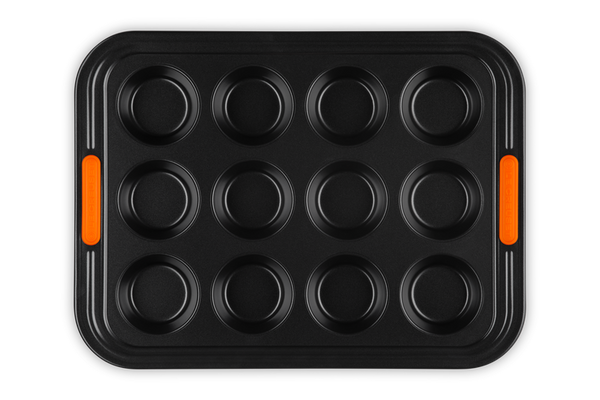 Le Creuset Bakeware - 12 Cup Muffin Tray
