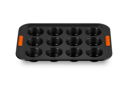 Le Creuset Bakeware - 12 Cup Muffin Tray