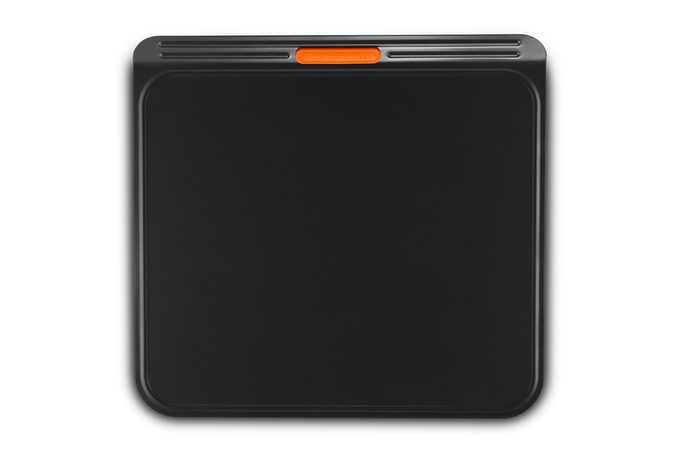 Le Creuset Bakeware - Insulated Cookie Sheet - Image 1