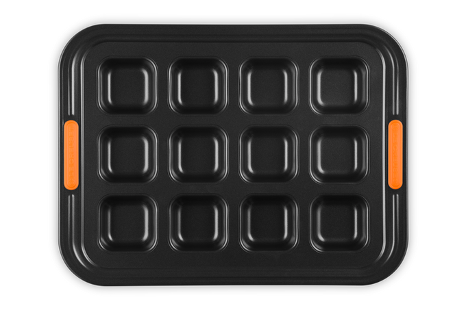 Le Creuset Bakeware - Brownie 12 Cup Tray - Image 1