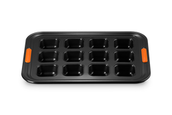 Le Creuset Bakeware - Brownie 12 Cup Tray